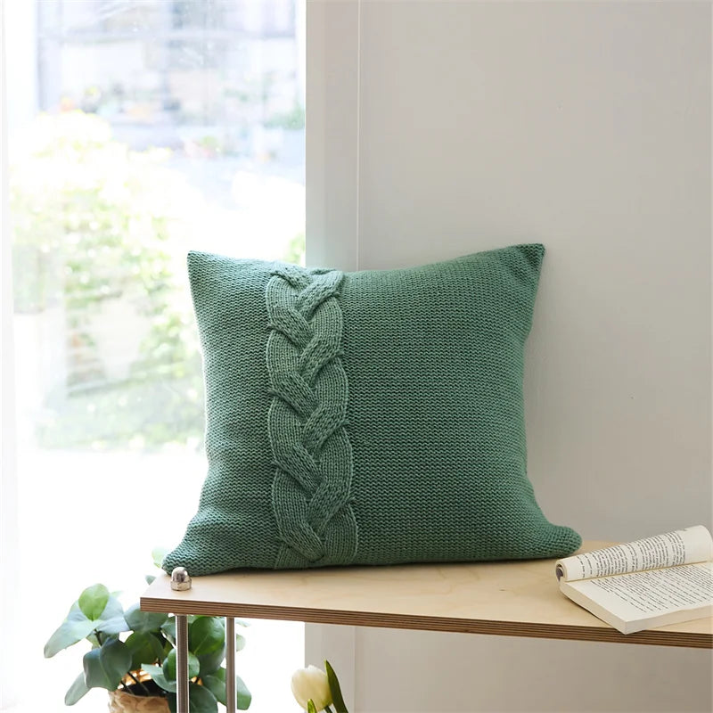 Nordic twist design pillow case
