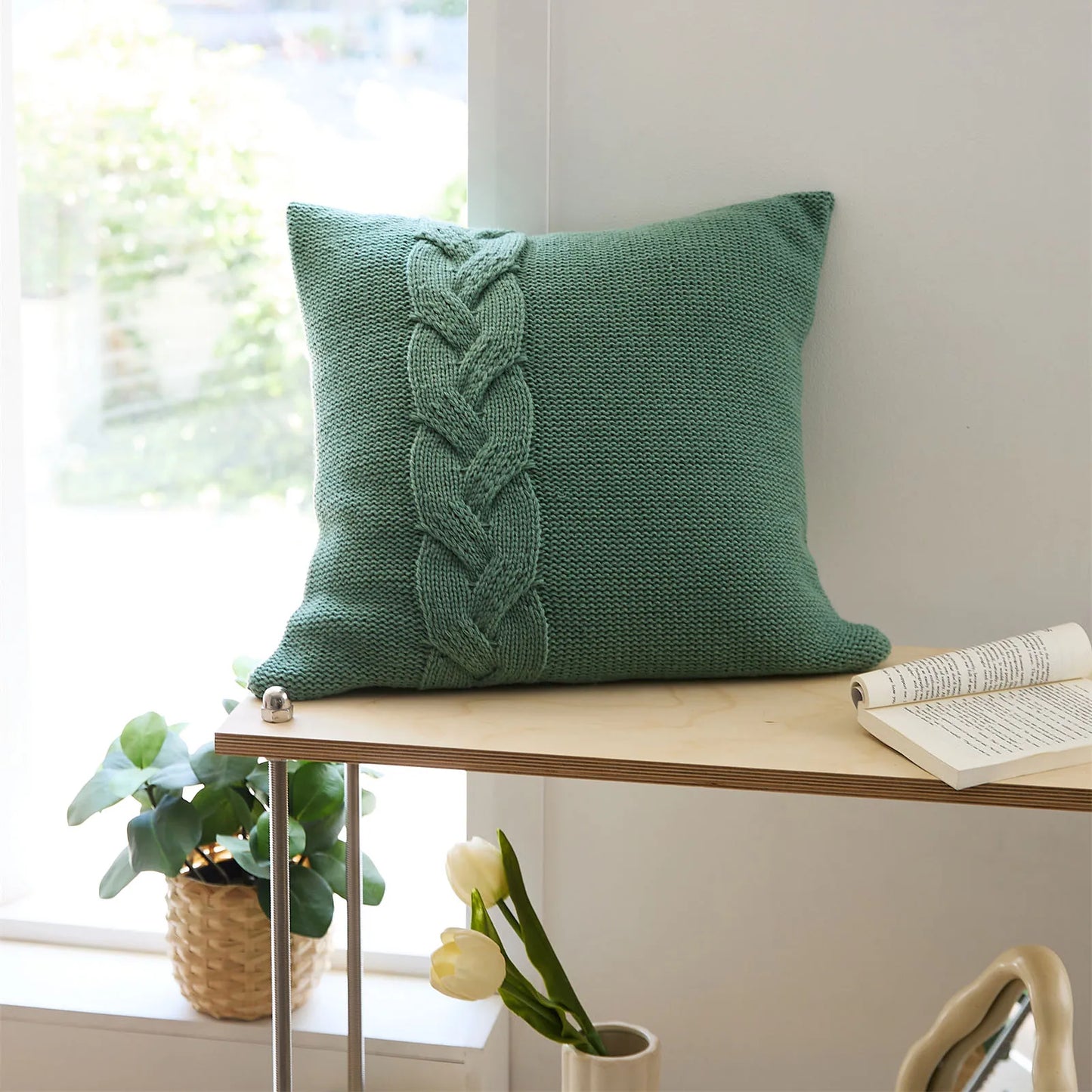 Nordic twist design pillow case