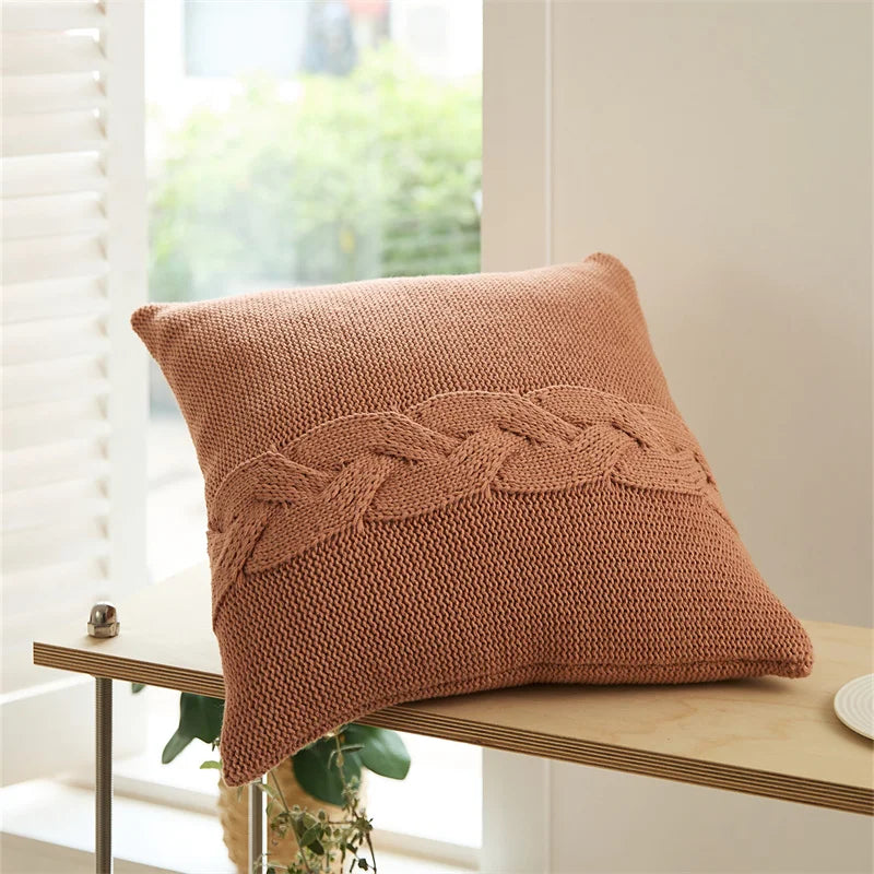 Nordic twist design pillow case