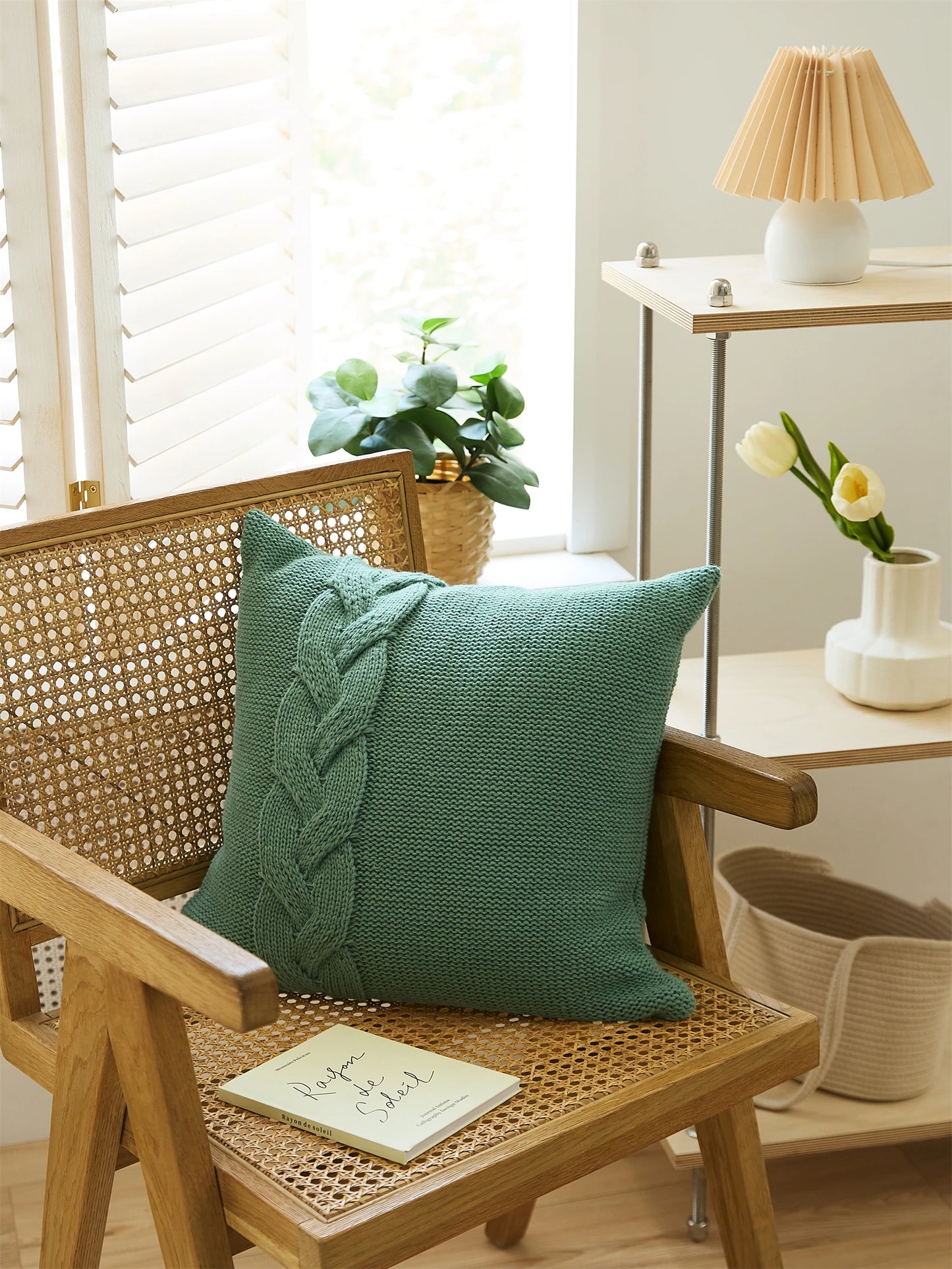 Nordic twist design pillow case