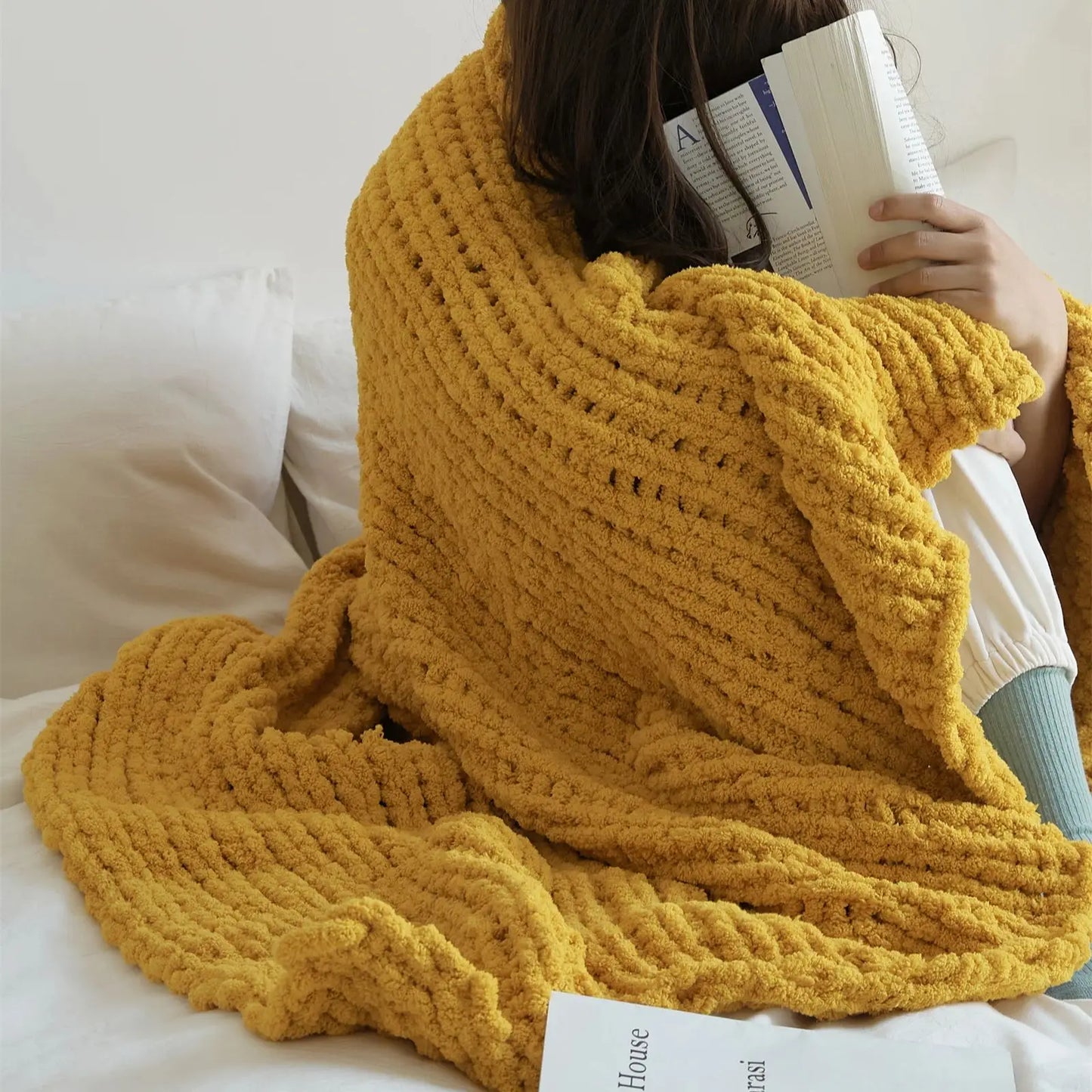 Nordic blanket + chenille tassels, soft and cozy, for sofas or beds
