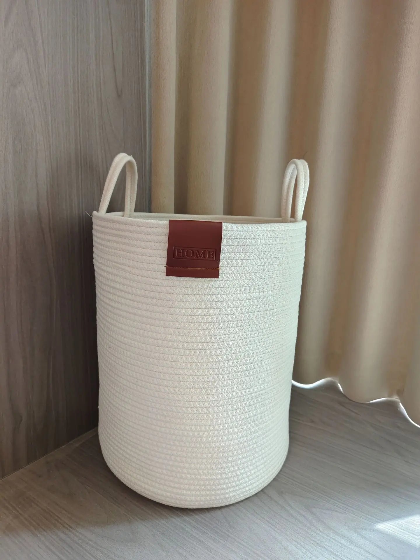 Hand-woven laundry basket for storing toys, clothes and sundries, large capacity