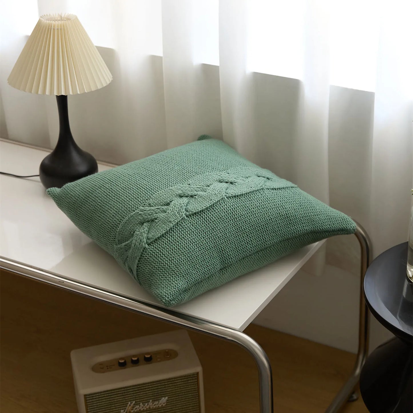 Nordic twist design pillow case