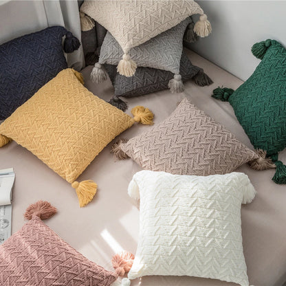 Beautiful chenille pillowcase with tassels, excellent for your living room or bedroom