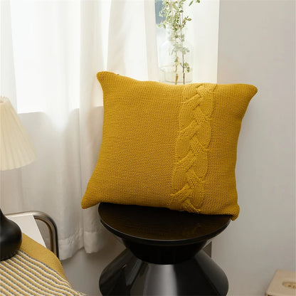 Nordic twist design pillow case