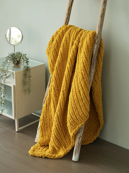 Nordic blanket + chenille tassels, soft and cozy, for sofas or beds