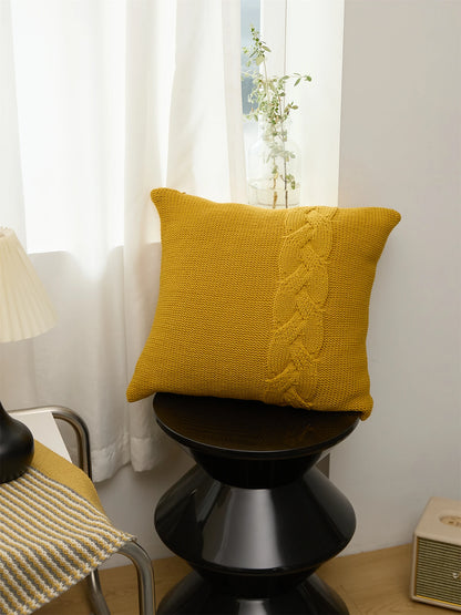 Nordic twist design pillow case