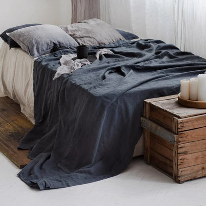 Soft and breathable natural linen sheet set: 2 pillowcases + rustic style sheets