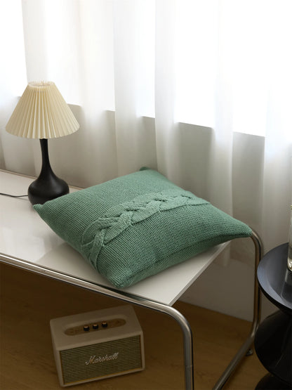Nordic twist design pillow case