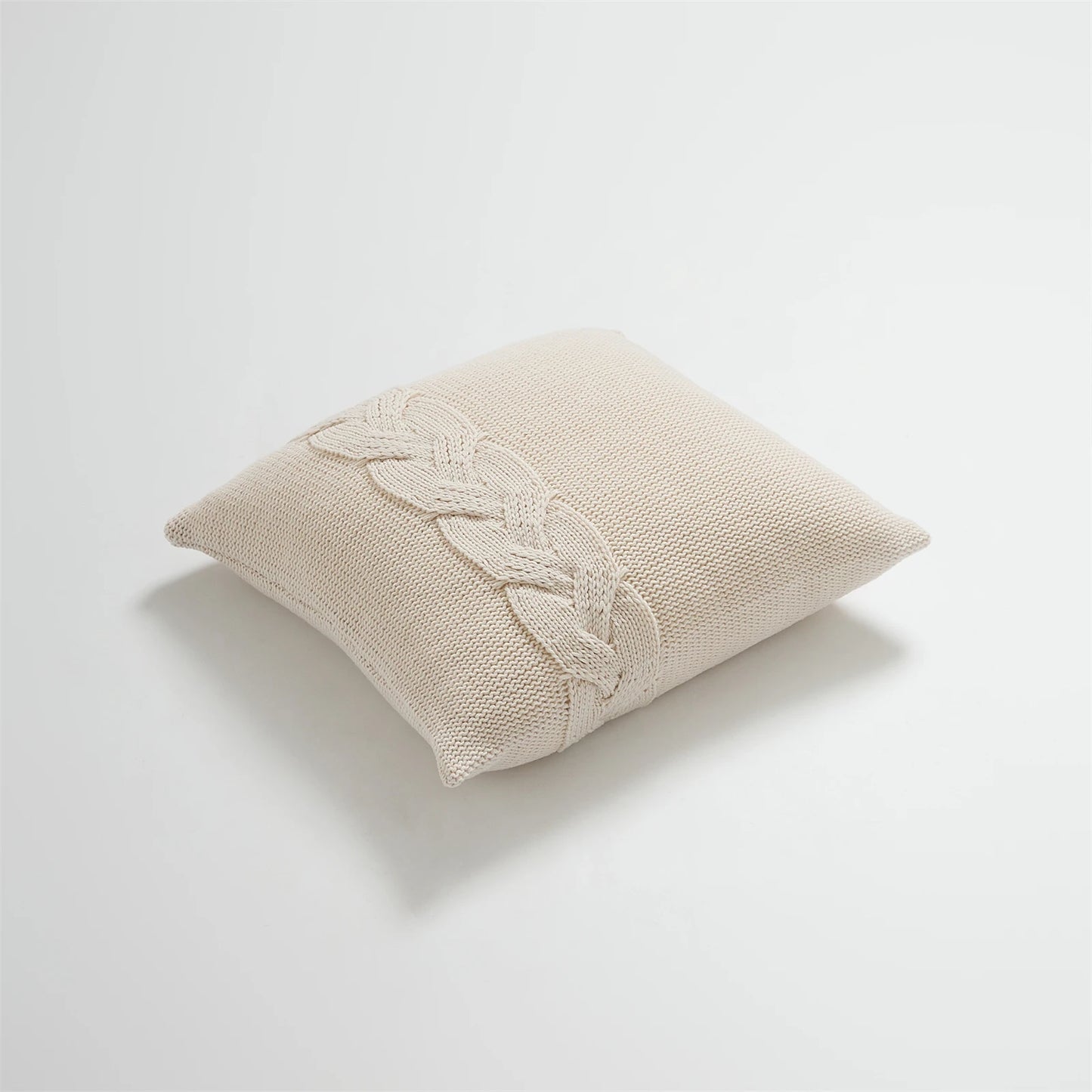 Nordic twist design pillow case